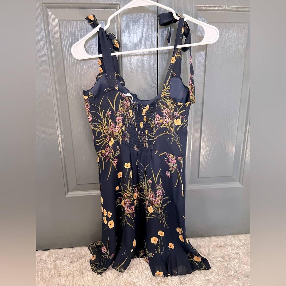 Reformation Dress Navy Floral Size 4